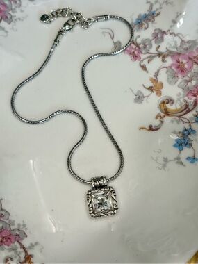 ✨ Vtg Brighton Clear Crystal Square Pendant Necklace Silver Wheat Chain✨ Retired